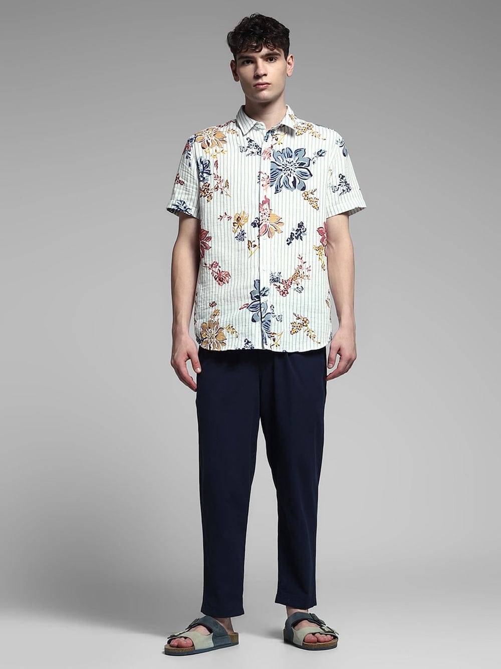 Premium Linen Shirt – Lightweight & Breathable
