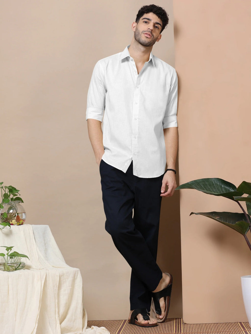 Men Slim Fit Solid Casual Shirt